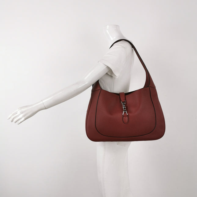 Gucci Jackie 1961 Burgundy Large Pebbled Leather Shoulder Bag with Strap