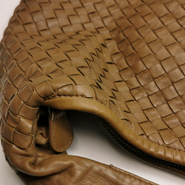 Bottega Veneta Veneta Hobo Maxi Milk Chocolate Brown Leather 52cm