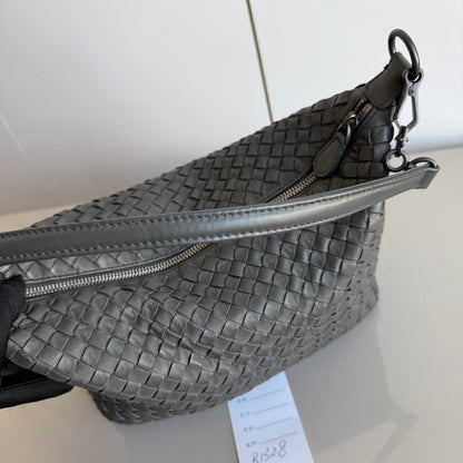 Bottega Veneta Sloane Shoulder Bag Grey Small 25cm