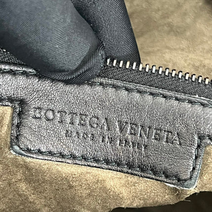 Bottega Veneta Veneta Hobo Maxi Black Leather and Velvet 52cm