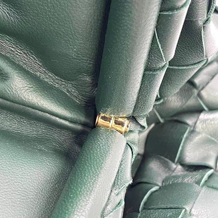 Bottega Veneta Pouch Large Intrecciato Dark Green Calfskin Leather Clutch