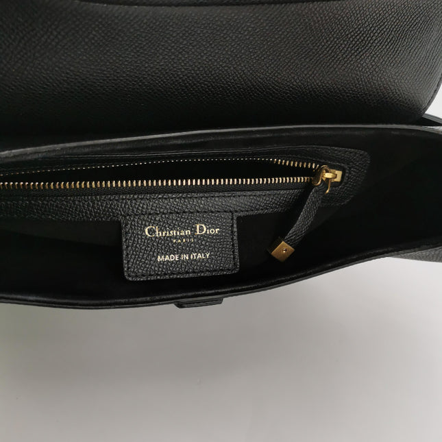 Dior Saddle 2022 Medium Grained Calfskin Leather Bag Black
