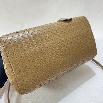 Bottega Veneta Roma Intrecciato Nappa Leather Beige Light Brown Small 30cm