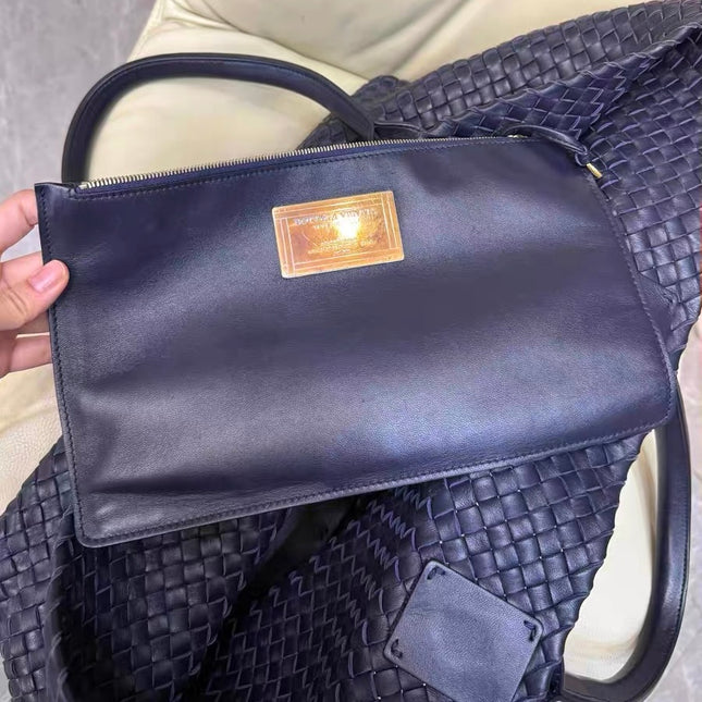 Bottega Veneta Cabat MM Intreccio Leather Tote Bag Navy 40cm