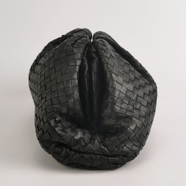 Bottega Veneta Pouch Large Intrecciato Black Calfskin Leather Clutch