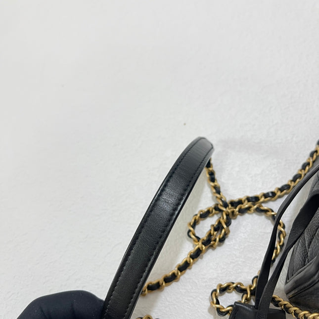 Chanel Filigree Mini Vanity Case 2019 Caviar Leather Black
