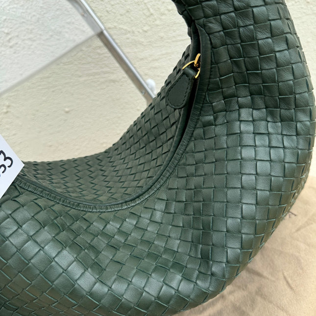 Sold Bottega Veneta Veneta Hobo Large Dark Green 47cm Lambskin Leather