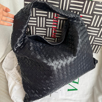 Bottega Veneta Hop Large Leather Navy Hobo Bag 55cm