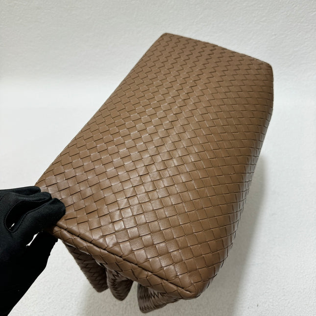 Bottega Veneta Roma Large Intrecciato Nappa Leather Caramel Brown Tan 35cm No Strap