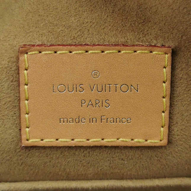 Louis Vuitton Boîte Chapeau Souple Leather MM Crossbody Bag