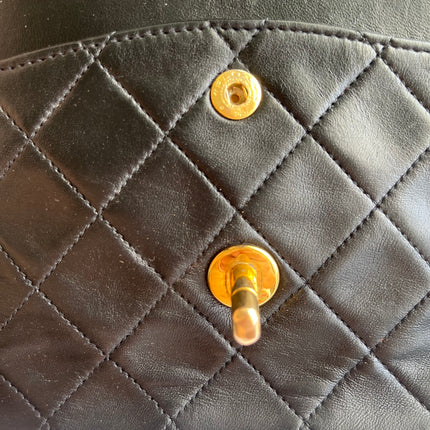 Chanel Classic Flap Vintage Medium Black Lambskin Leather 24k Gold Hardware 1994-1996