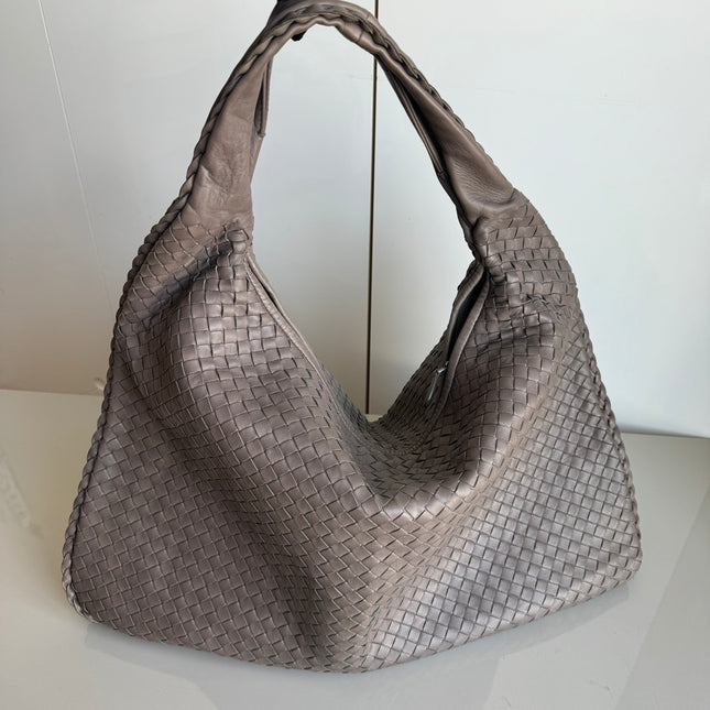 Bottega Veneta Hobo Bag Large Grey leather 52cm-Luxbags