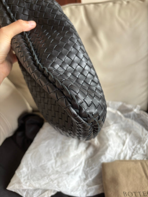 Bottega Veneta Intrecciato Hobo Bag Medium Black Lambskin leather 45cm