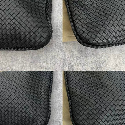 Bottega Veneta Veneta Hobo Maxi Black Leather 52-54cm