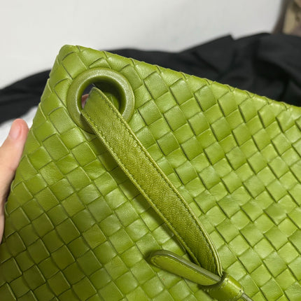 Bottega Veneta Garda Avocado Green Intrecciato Nappa Leather Large 33cm