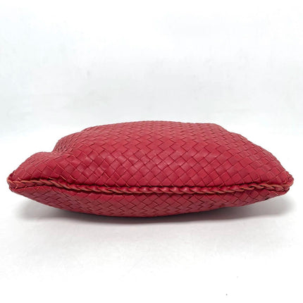 Sold Bottega Veneta Intrecciato Hobo Bag Medium Burgundy Lambskin leather
