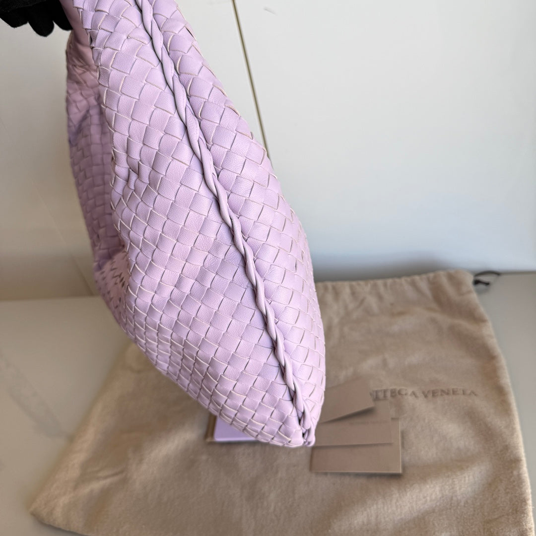 Bottega Veneta Veneta Hobo Medium Baby Lilac Purple Intrecciato Leather Bag 41cm