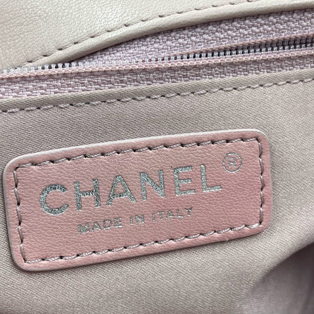 Sold Chanel Classic Flap 2014-2015 Pink Lambskin Leather Medium Shoulder Bag