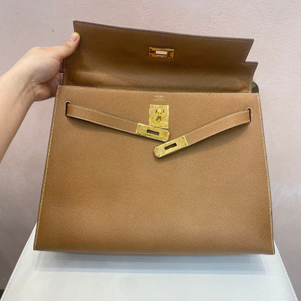 Hermes Kelly 32 Sellier Vintage Gold Epsom Leather Gold Hardware With Strap 1990
