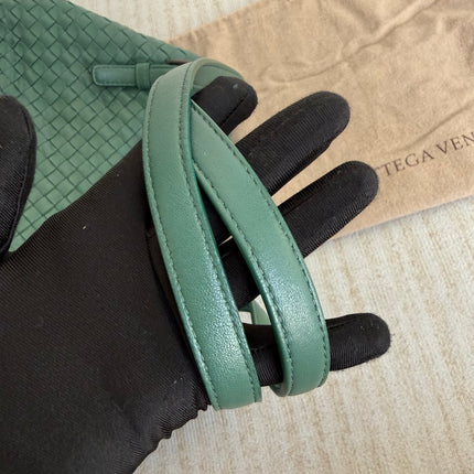 Bottega Veneta Cesta Shopper Tote Nappa Intrecciato Leather Dark Green Small