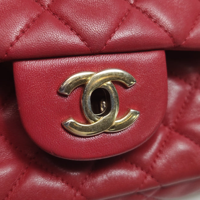 Chanel Seasonal Flap Medium Red Lambskin Leather Valentine Marine Charms