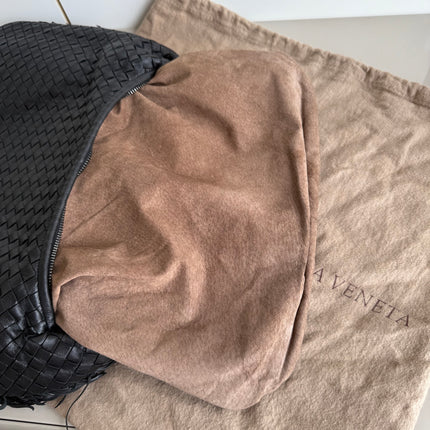 Bottega Veneta Intrecciato Hobo Bag Medium With Fringes Black Lambskin leather 40cm