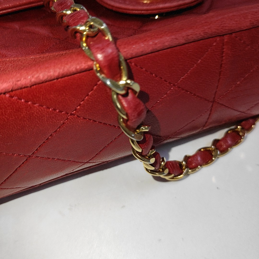 Chanel Classic Flap Vintage 1989 Red Lambskin Leather with 24k Gold Hardware