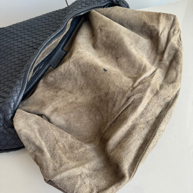 Sold Bottega Veneta Veneta Hobo Large Black 54cm Lambskin Leather