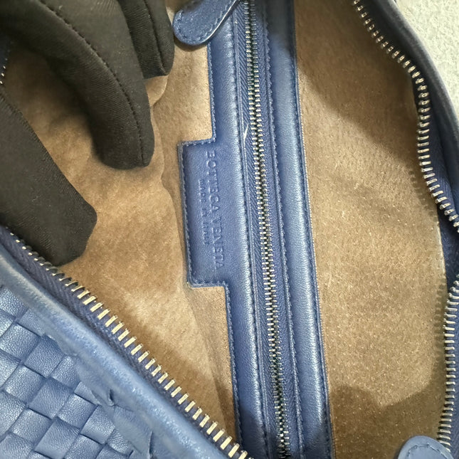 Bottega Veneta Veneta Hobo Medium Navy Intrecciato Leather Bag 40cm
