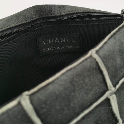 Sold Chanel 2.55 Flap Bag Vintage Chocolate Bar 1997 Medium Suede Green