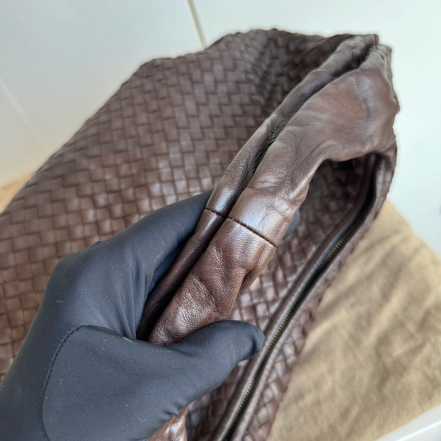 Sold Bottega Veneta Belly Hobo Intreccio Lambskin Leather Dark Chocolate Brown Large 50cm