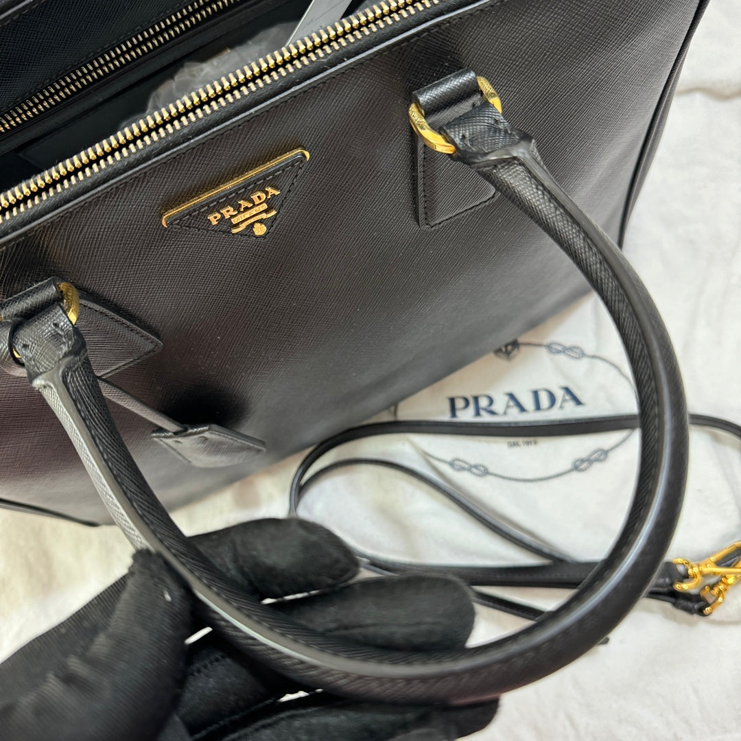 Prada Galleria Saffiano Leather Medium Black Handbag 33cm