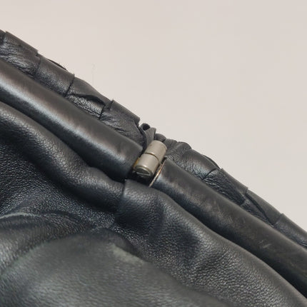 Bottega Veneta Pouch Large Intrecciato Black Calfskin Leather Clutch