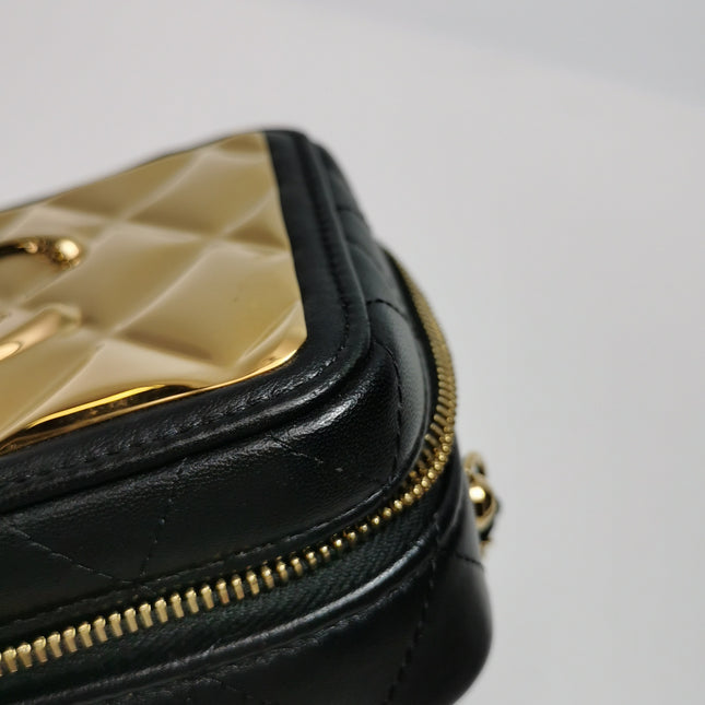 Chanel Vanity Case Mini Black Quilted Lambskin Golden Plate 2021