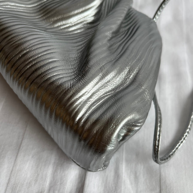Bottega Veneta Pouch Mini Silver Leather Tree Trunk Pattern Crossbody Bag