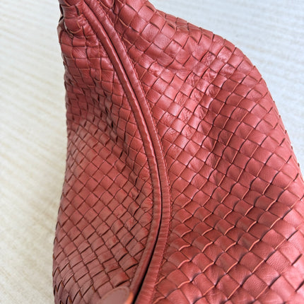 Bottega Veneta Veneta Hobo Large Burgundy 47cm Lambskin Leather