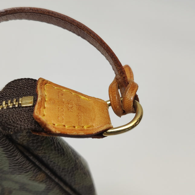 Louis Vuitton x Stephen Sprouse Green Graffiti Monogram Pochette Accessoire