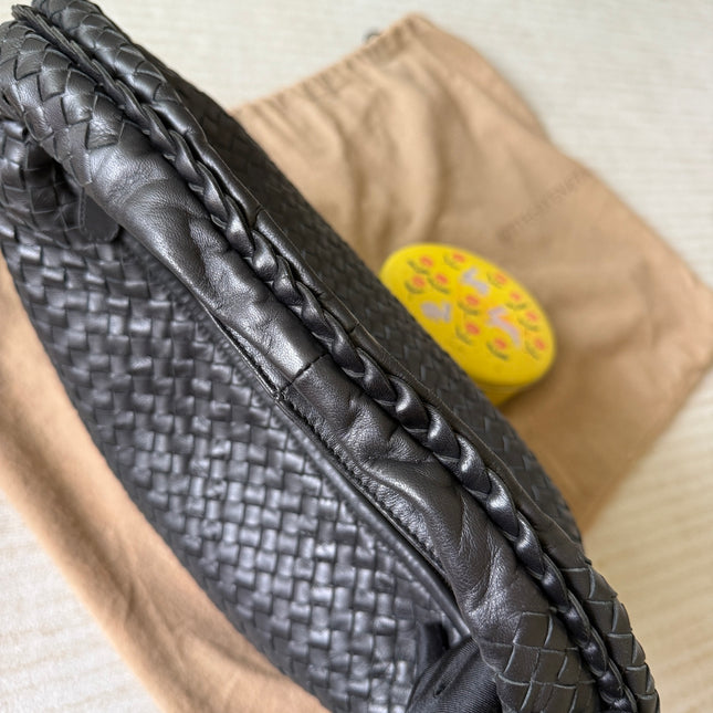 Bottega Veneta Veneta Intrecciato Hobo Bag Medium Black Leather 47cm
