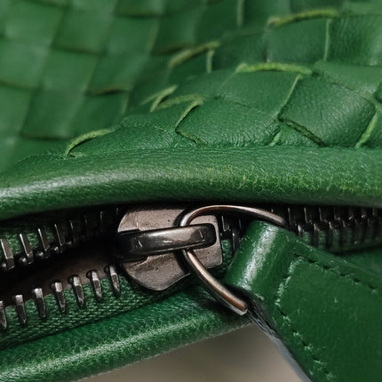 Bottega Veneta Veneta Hobo Green Intrecciato Leather Medium 40cm
