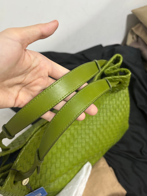 Bottega Veneta Garda Avocado Green Intrecciato Nappa Leather Large 33cm