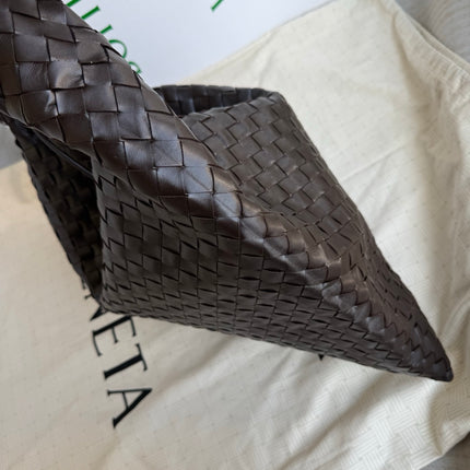 Bottega Veneta Hop Large Leather Fondant Chocolate Brown Hobo Bag