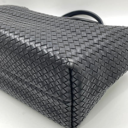 Bottega Veneta Cabat Large Intreccio Leather Tote Bag Black 40cm