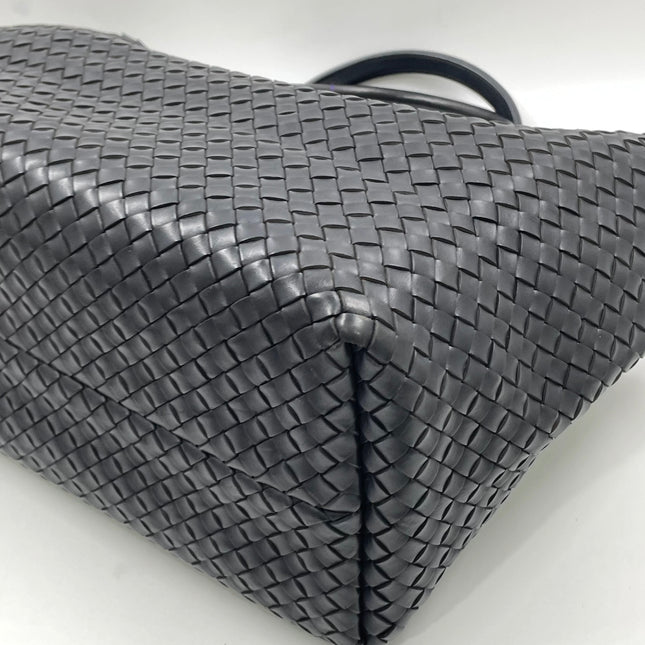 Bottega Veneta Cabat Large Intreccio Leather Tote Bag Black 40cm