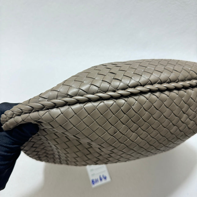 Sold Bottega Veneta Hobo Bag Lambskin leather Grey Medium 40cm