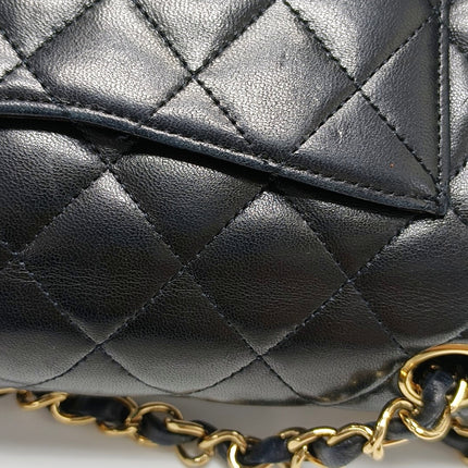 Chanel Classic Flap Medium Black Lambskin Leather Gold Hardware 2009-2010