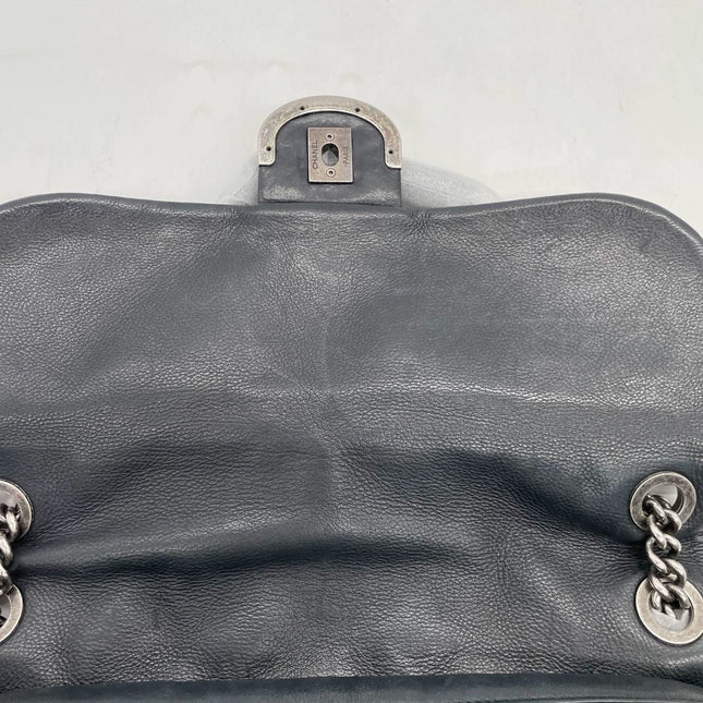 Chanel 2013 Paris-Edinburgh Large Black Flap Calfskin Leather Shoulder Bag