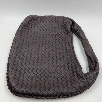 Sold Bottega Veneta Intrecciato Hobo Bag Medium Brown Lambskin leather 40cm Never Worn
