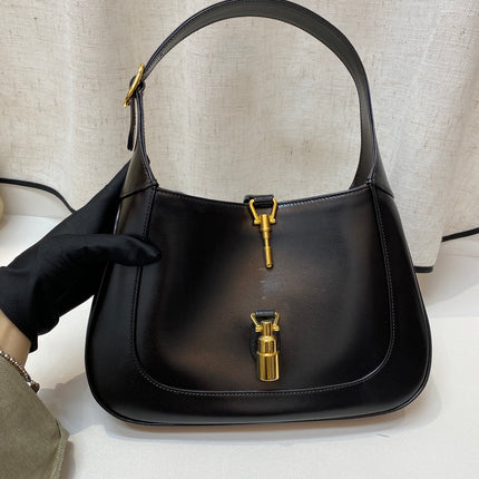 Gucci Jackie 1961 Black Leather Bag Small Piston Lock With Strap