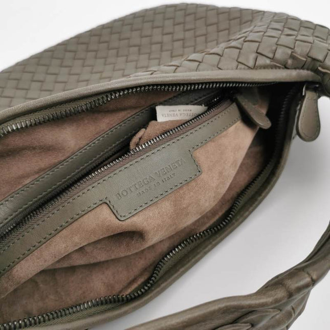 Bottega Veneta Hobo Bag Lambskin leather Grey Medium 40cm