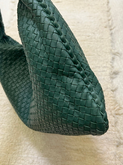 Bottega Veneta Veneta Hobo Large Dark Green 47cm Lambskin Leather